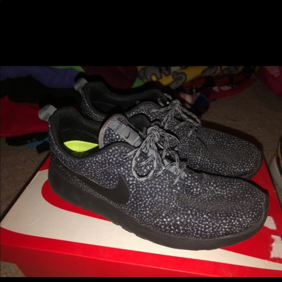 used nike size 17